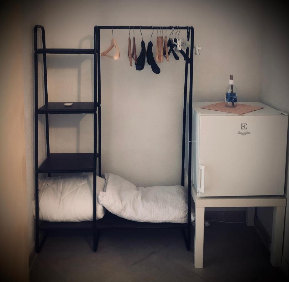 Iknos Guest House Ольбія Екстер'єр фото